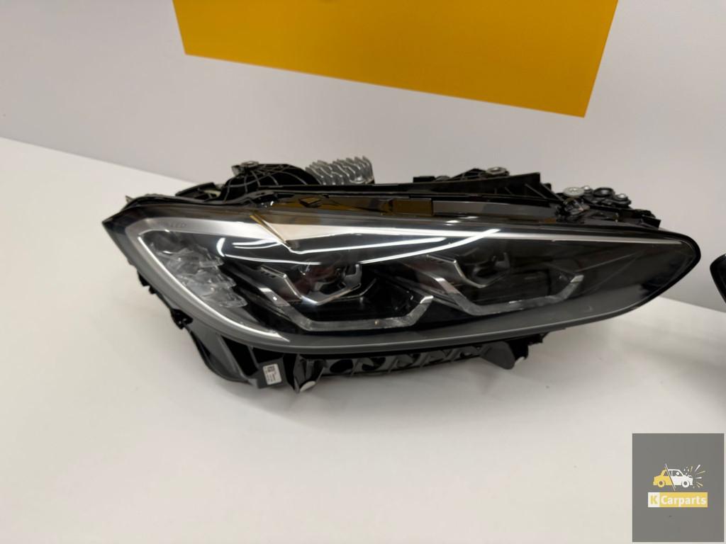 BMW 4 Serie M4 G22 G23 G26 LED KOPLAMP RECHTS 9851035 985103