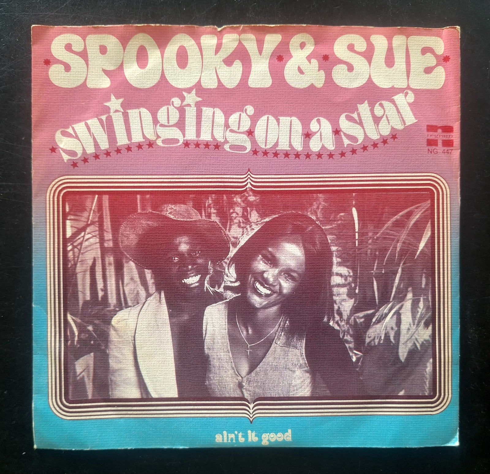 7"/SINGLE  SPOOKY & SUE - Swinging On A Star, Ophalen of Verzenden, Gebruikt, Pop