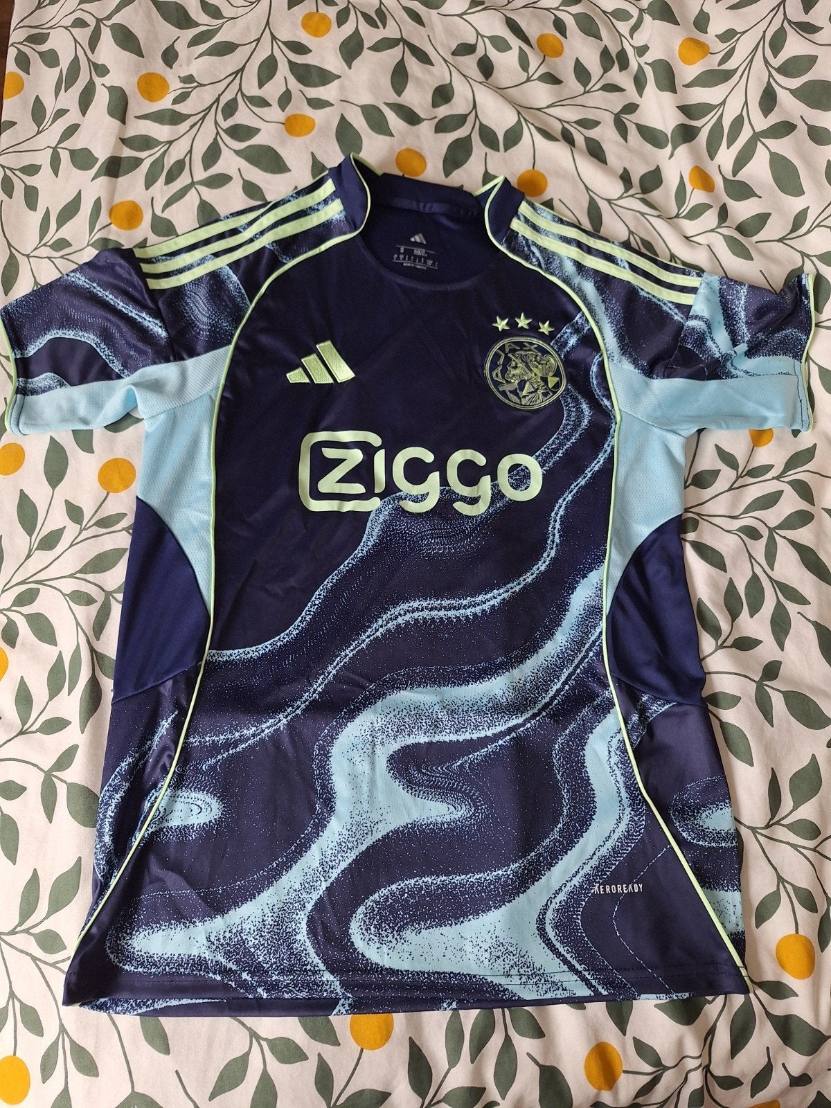 Ajax Uitshirt (S) 2025/2026 Donkerblauw - Amsterdam 750, Blauw, Nieuw, Ophalen of Verzenden, Adidas