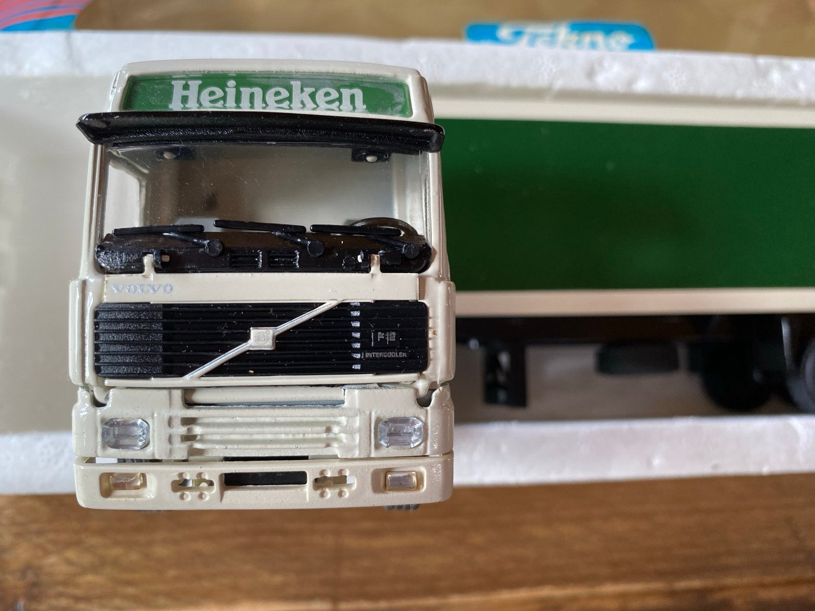 Tekno Volvo F12 Heineken Vrachtwagenmodel, Ophalen of Verzenden, Zo goed als nieuw, Bus of Vrachtwagen, Tekno