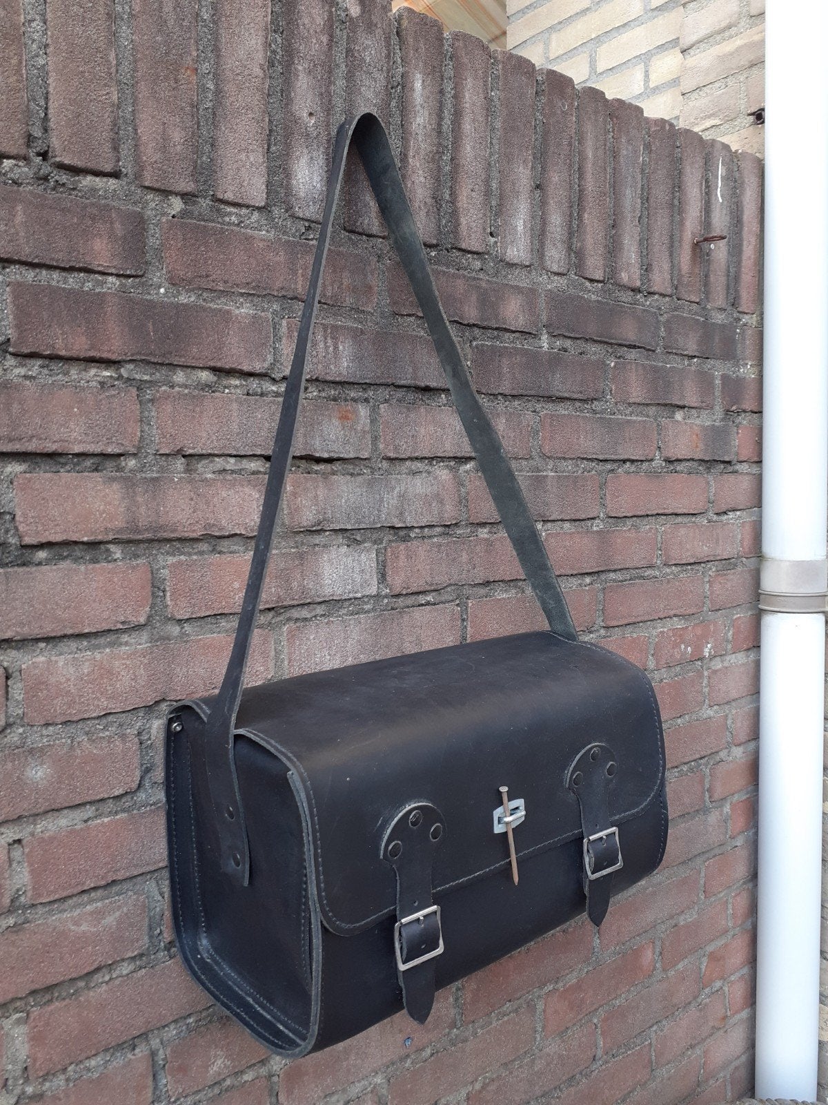 oude gereedschap tas loodgieter leer nr 9, Ophalen of Verzenden