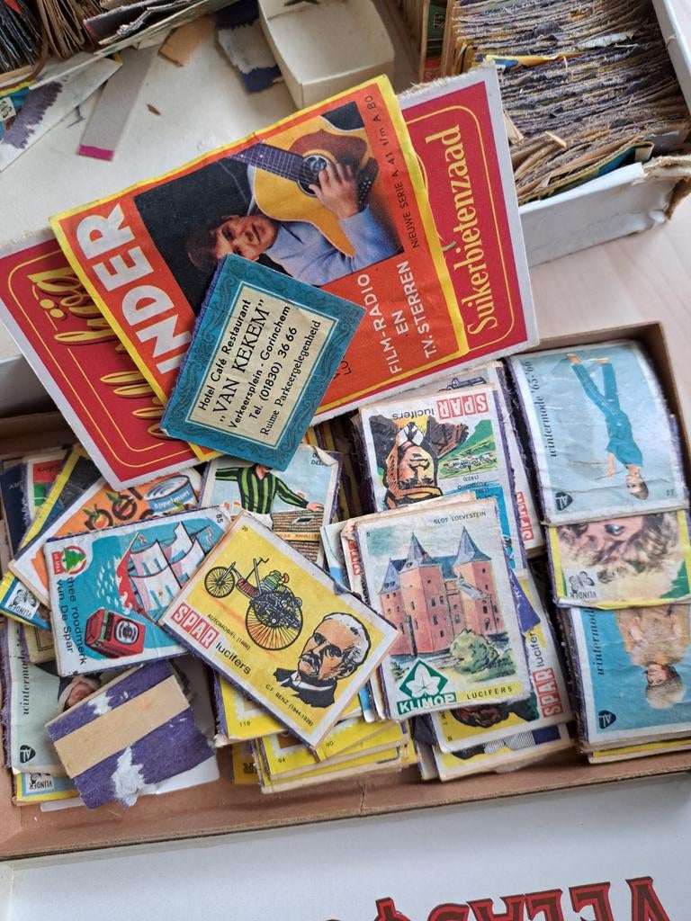 Grote verzameling luciferdoosjes en -boekjes, Ophalen of Verzenden