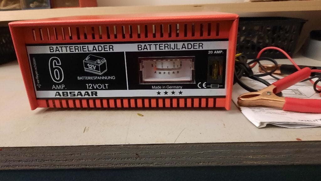 Absaar batterijlader, Gebruikt