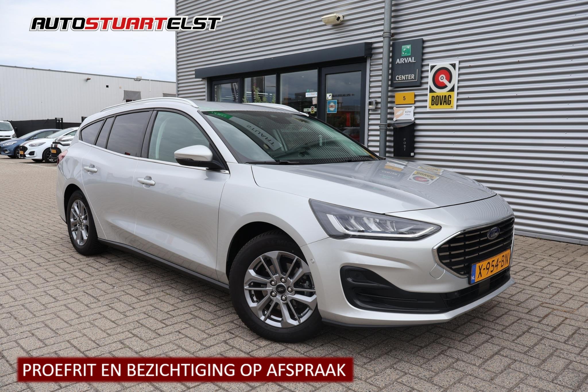 Ford Focus Wagon 1.0 Hybrid Titanium 1e Eigenaar | Volledig, Gebruikt, Automatische klimaatregeling, Origineel Nederlands, Handgeschakeld