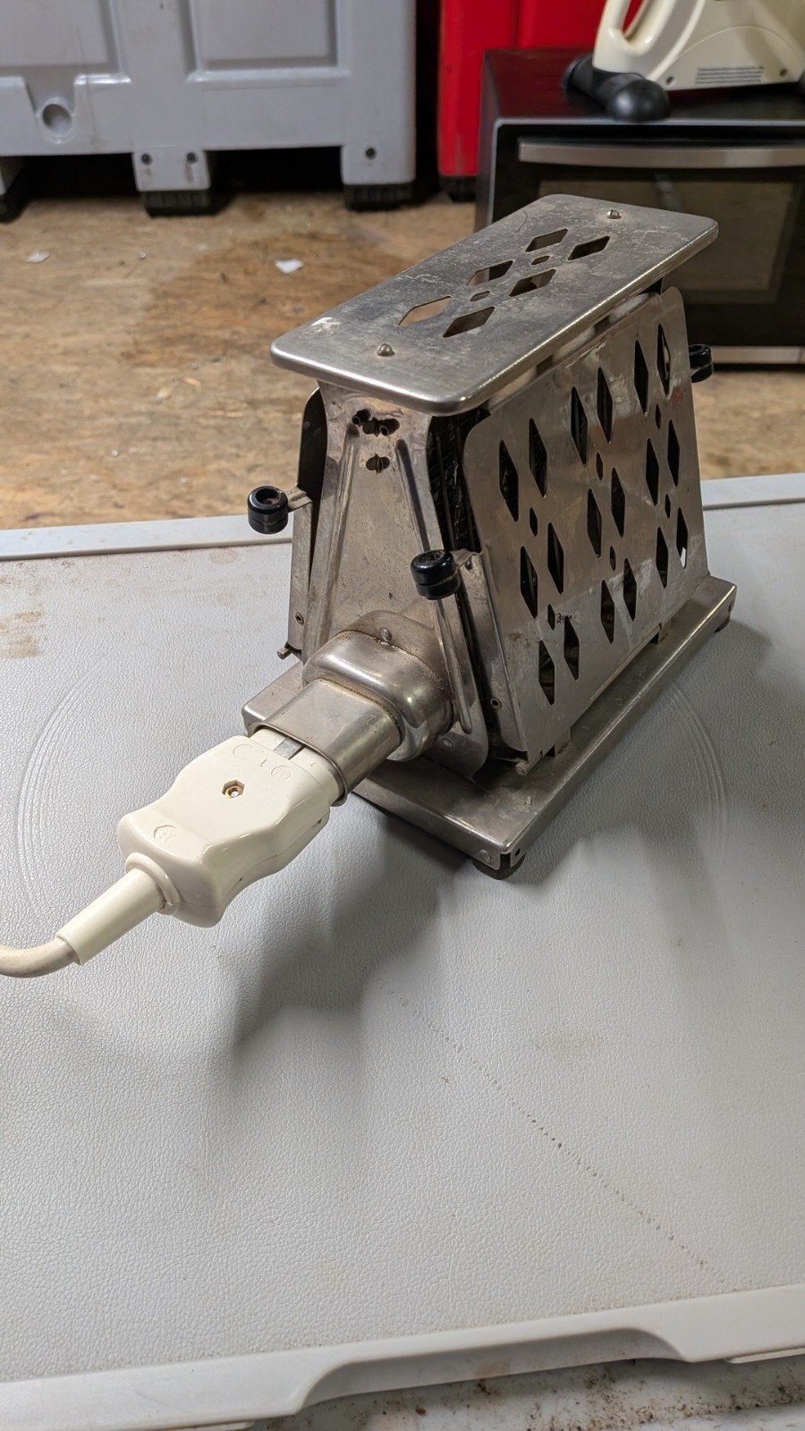 Vintage AEG Toaster 220V 450W - Klassiek Design, Witgoed en Apparatuur, Broodroosters, Ophalen of Verzenden, Gebruikt