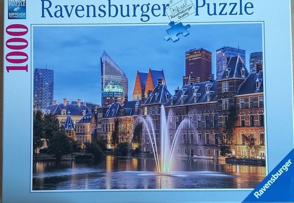 Den Haag Binnenhof puzzel, Ophalen of Verzenden, 500 t/m 1500 stukjes, Zo goed als nieuw, Legpuzzel