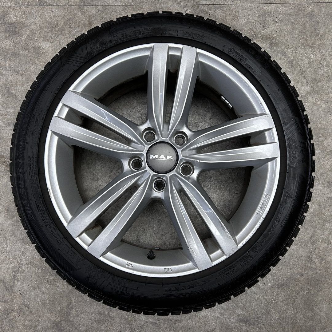 DIV 17 inch velgen + winterbanden Volkswagen Golf Audi A3, Gebruikt, -, -, Banden en Velgen