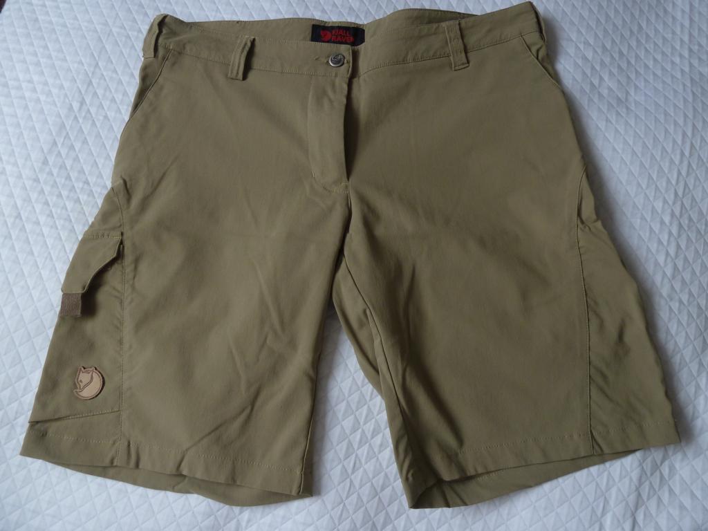 Fjallraven dames shorts, high tech material, maat 40, nieuw, Kleding | Dames, Maat 38/40 (M), Kort, Verzenden, Beige