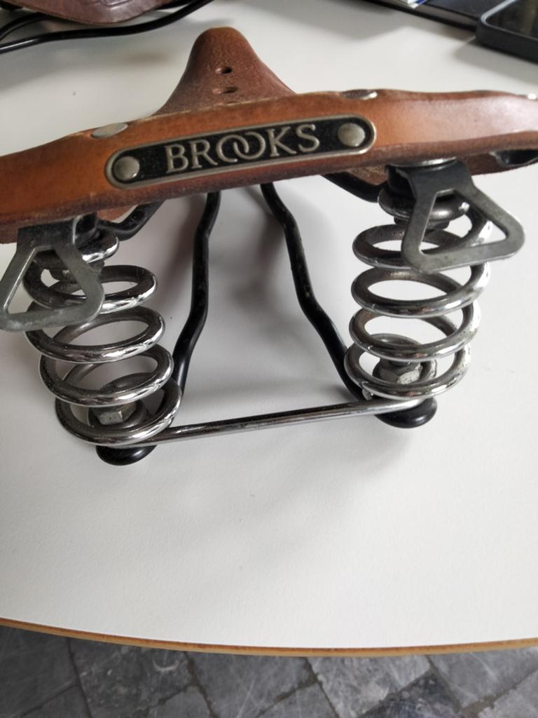 Brooks B67 Zadel - Bruin Leer met Veren, Fietsen en Brommers, Fietsonderdelen, Ophalen