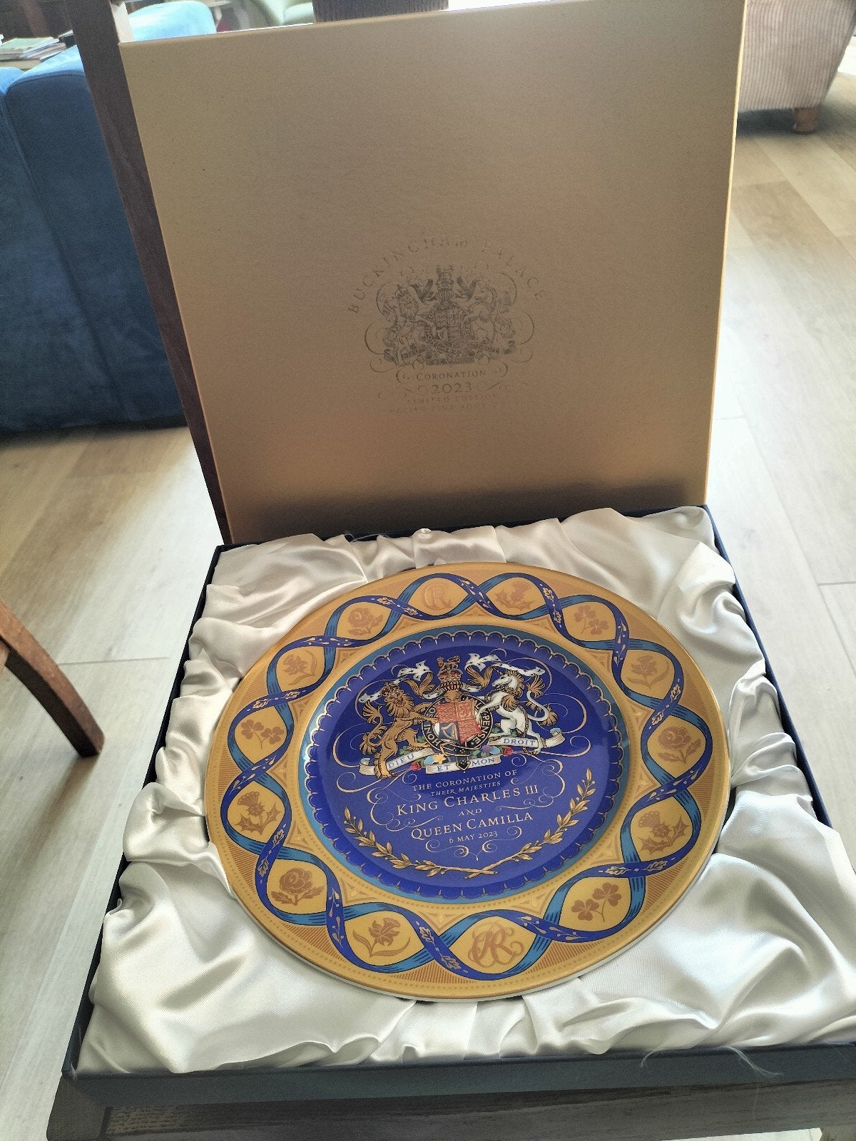 Kroningsbord Charles lll en Camilla 2023 - Limited Edition, Verzenden, Nieuw, Buitenland, Servies