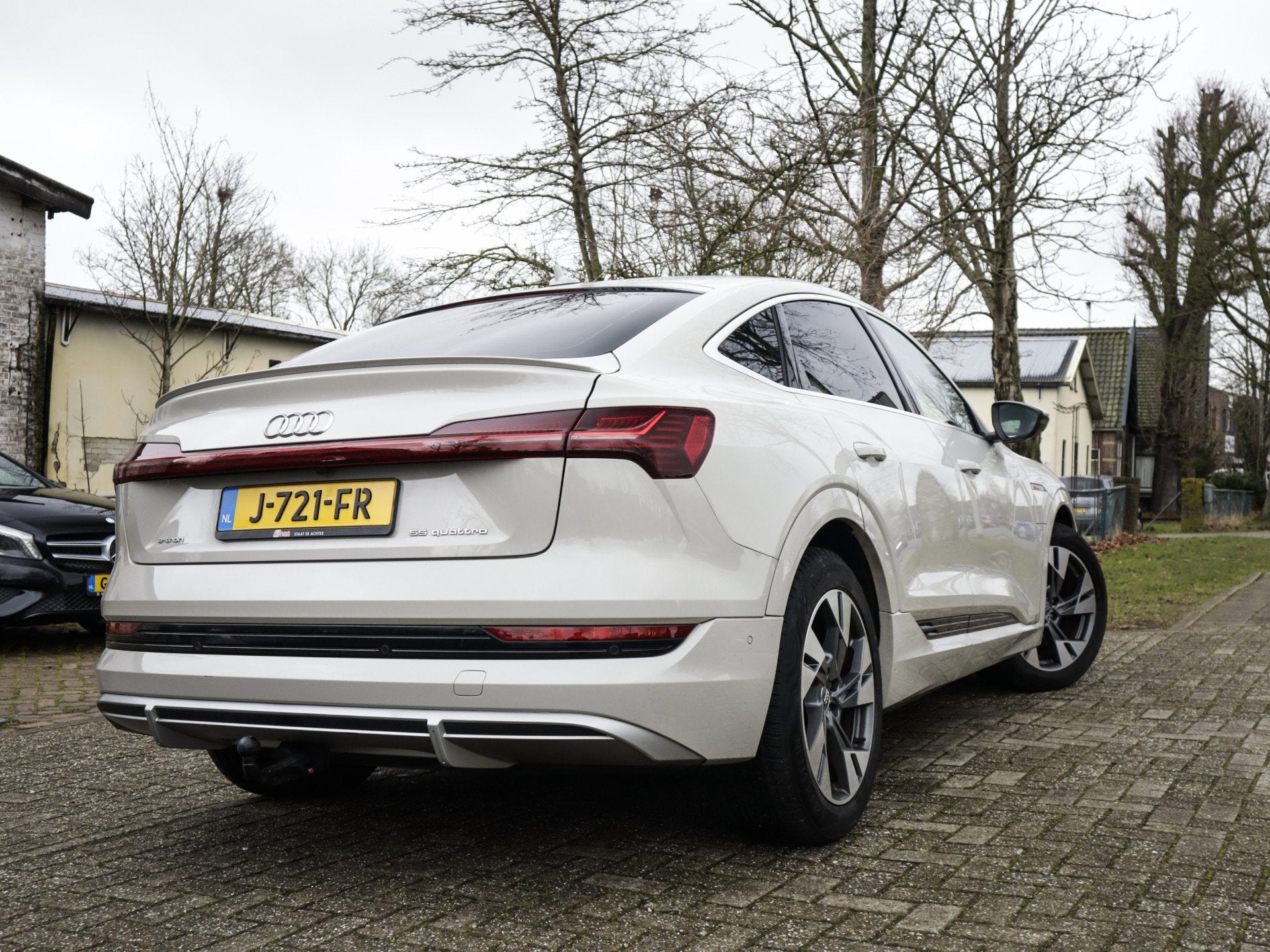 Audi e-tron Sportback 55 quattro S edition 95 kWh 3-Fase 2e-, Automaat, Adaptive Cruise Control, Zwart, 95 kWh