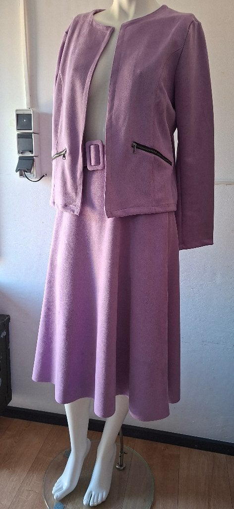 Lila pak rok en jasje + blouse van Pescara maat S + L nieuw., Kleding | Dames, Maat 38/40 (M), Kostuum of Pak, Paars, Pescara