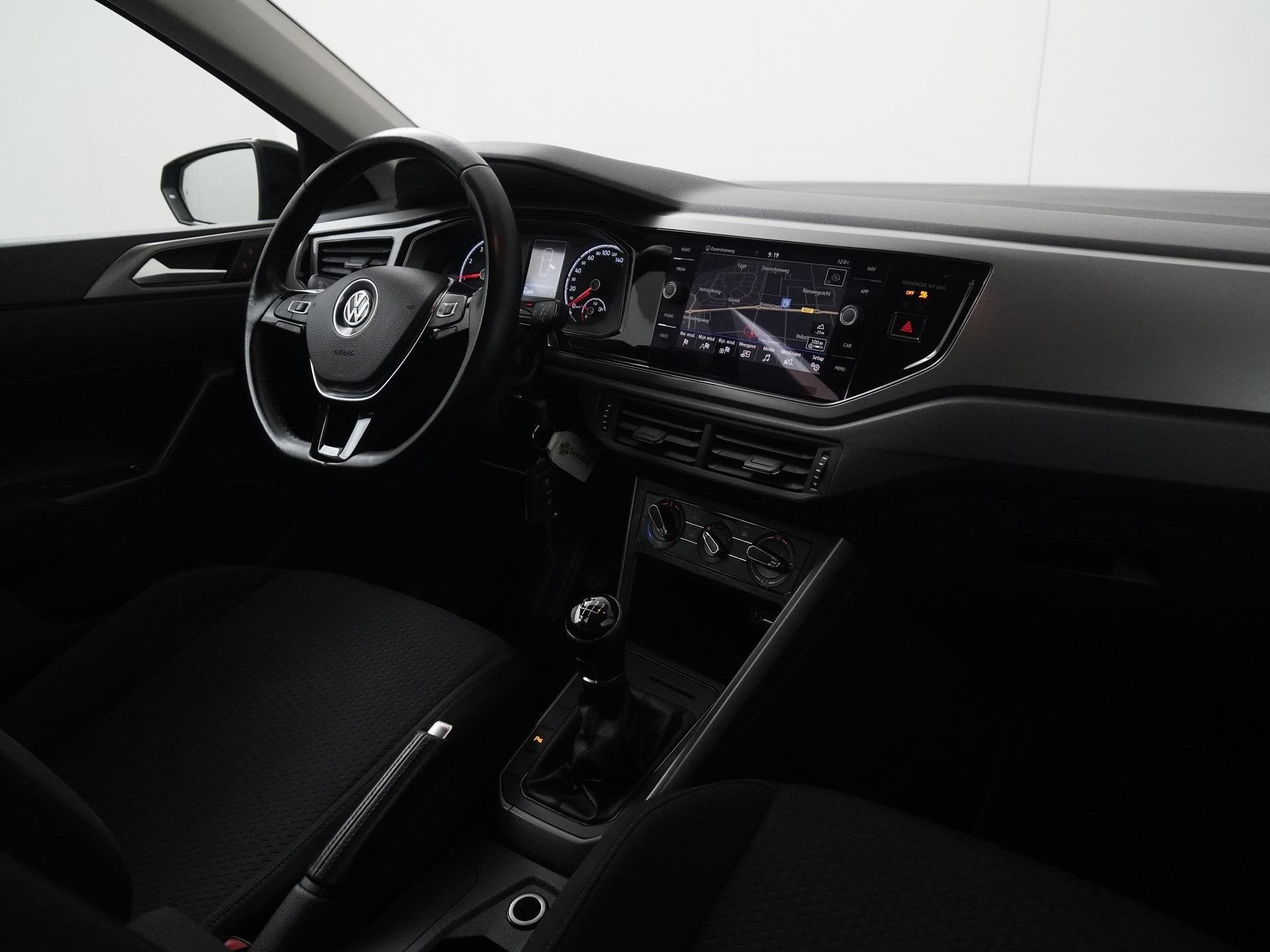 Volkswagen Polo 1.0 TSI Comfortline | Navigatie | Parkeersen, Auto's, Voorwielaandrijving, 12 maanden, Stof, Bedrijf