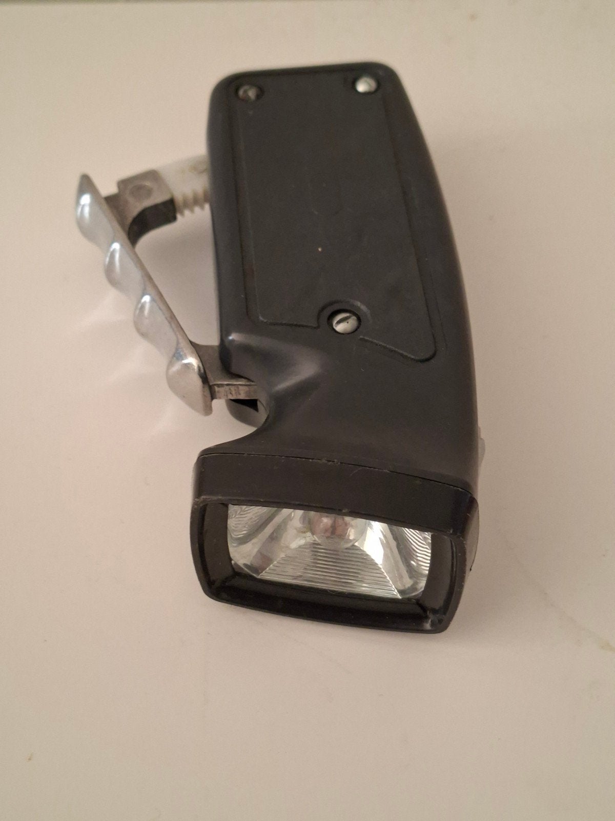 Werkzame Vintage Sovjet dynamo zaklamp uit jaren 70, Ophalen of Verzenden