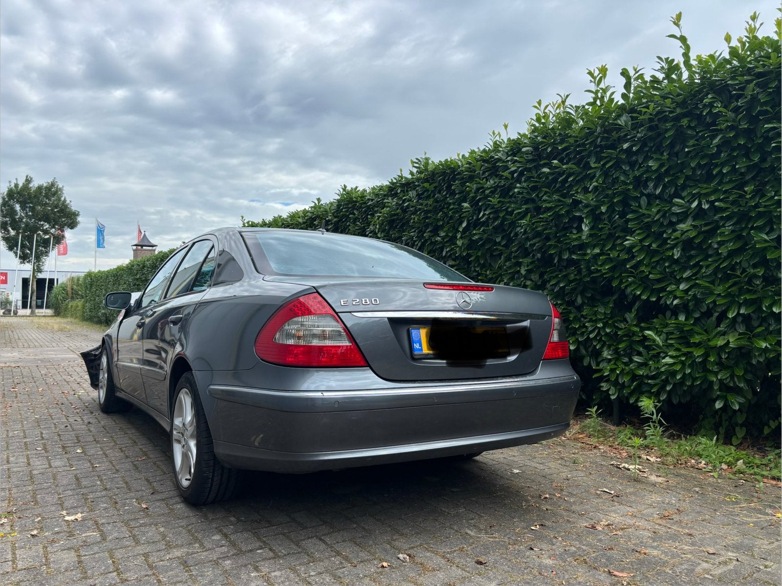 Mercedes e280, Auto's, Automaat, Achterwielaandrijving, Leder, Particulier