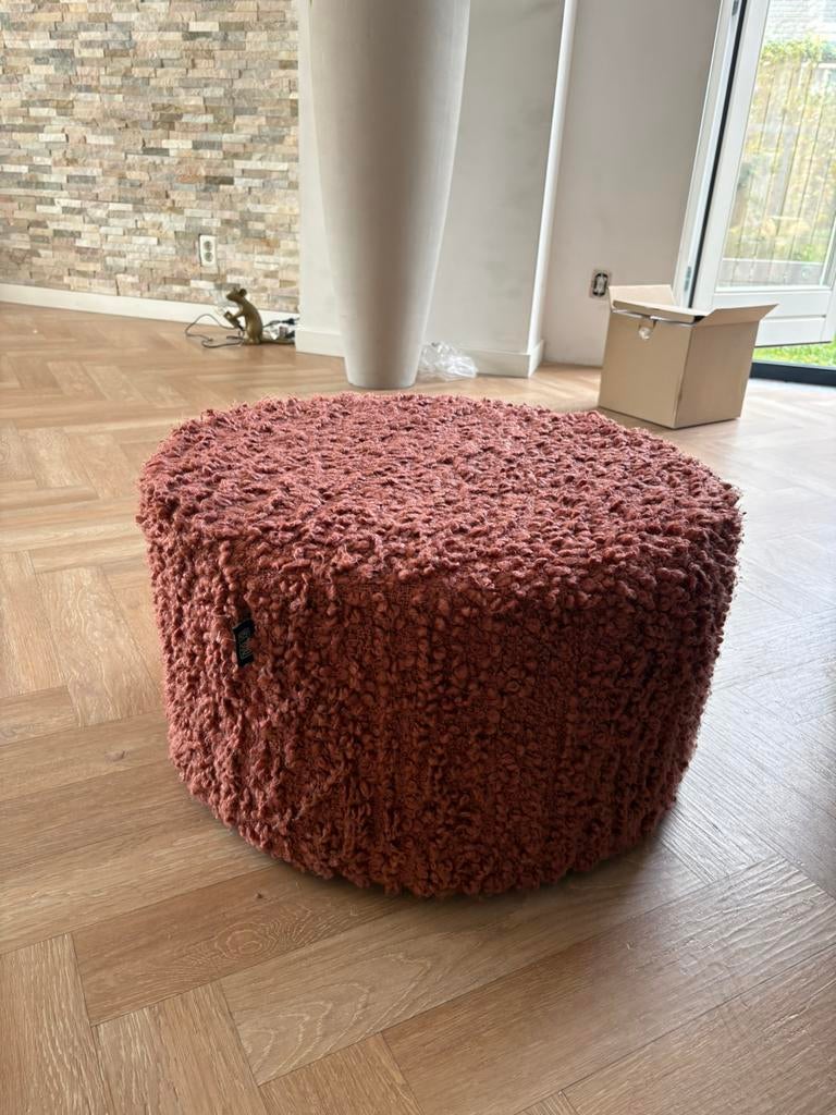 By boo poef vista large terracotta zgan !, Ophalen of Verzenden, Zo goed als nieuw, Rond, Minder dan 50 cm
