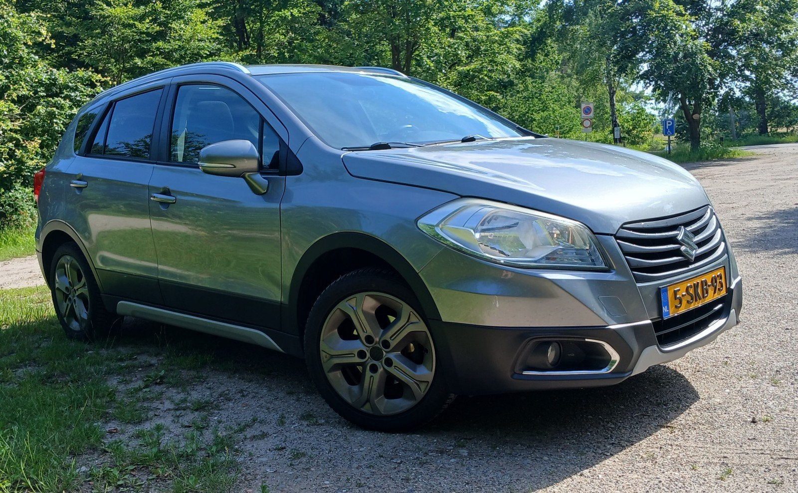 Suzuki S-Cross 1.6 88KW 2013 Grijs, Voorwielaandrijving, Stof, Zwart, 4 cilinders