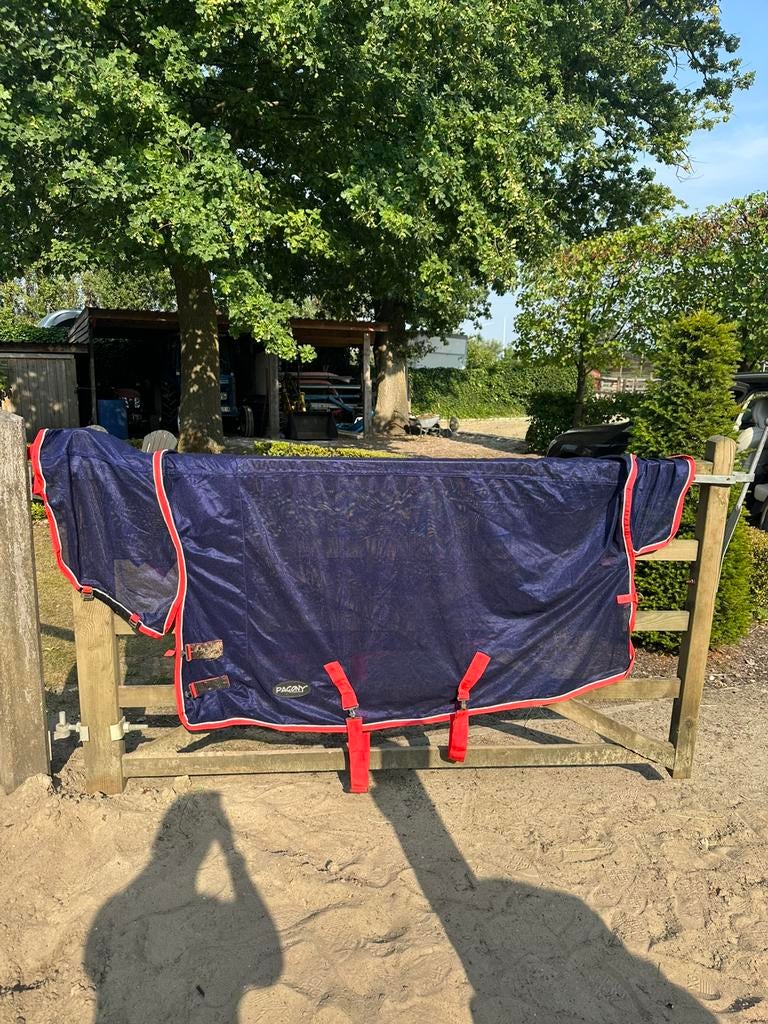 Vliegendeken met hals 165 cm, Ophalen of Verzenden, Zo goed als nieuw