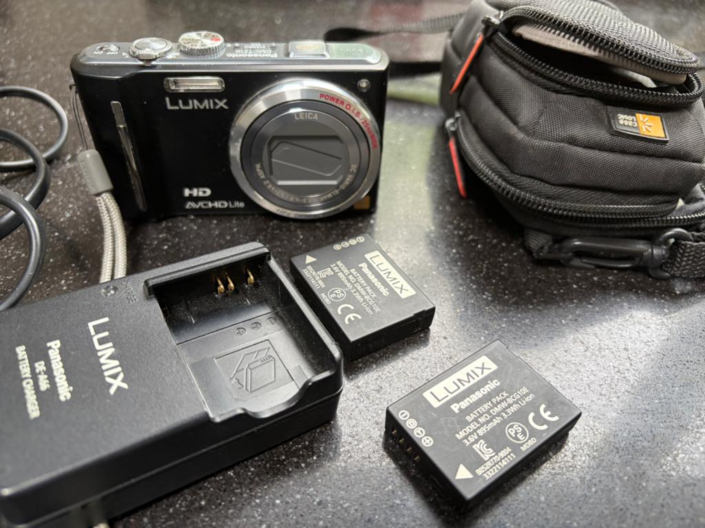 Panasonic Lumix dmc-TZ10 digitale camera, Audio, Tv en Foto, Fotocamera's Digitaal, Ophalen of Verzenden, Zo goed als nieuw, Overige Merken