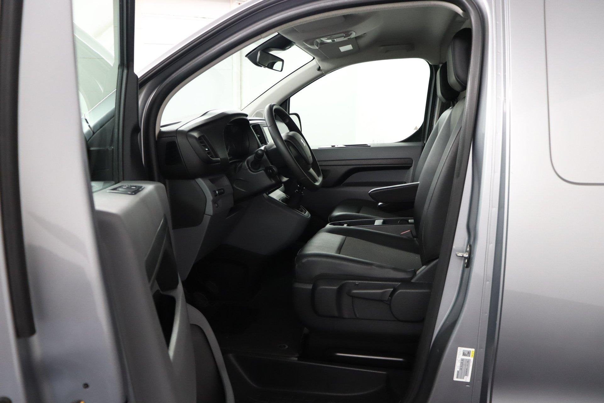 Peugeot Expert 1.5 BlueHDI 100 Compact Premium |NAP|Marge|2z, 4 cilinders, Leder en Stof, Bedrijf, 2 stoelen