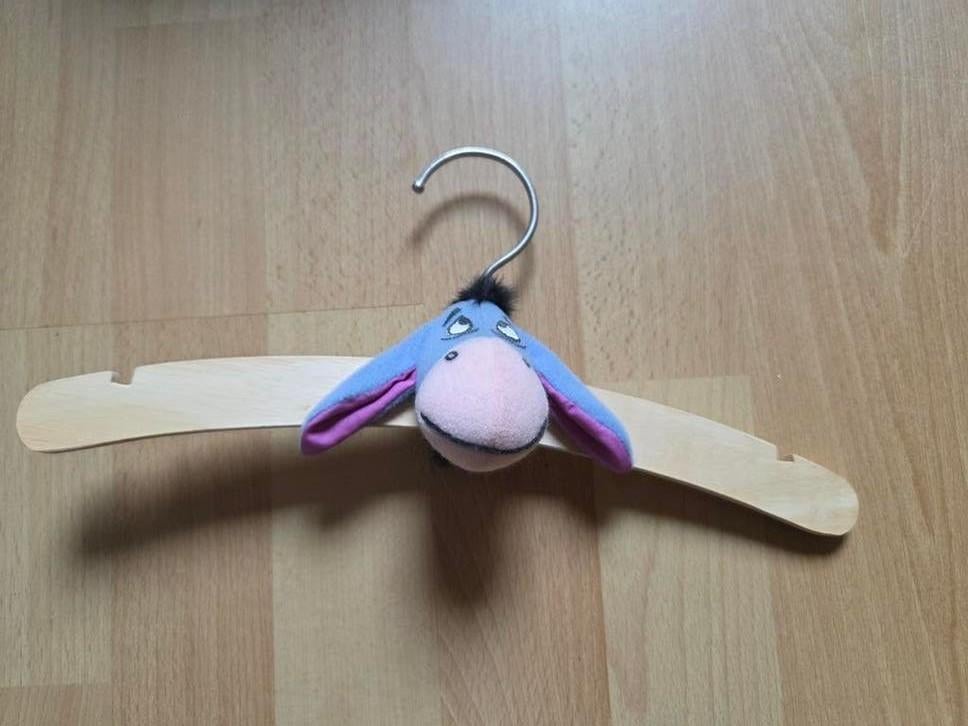 Leuke kledinghanger met pluche Eeyore, Ophalen, Overige figuren, Zo goed als nieuw, Knuffel