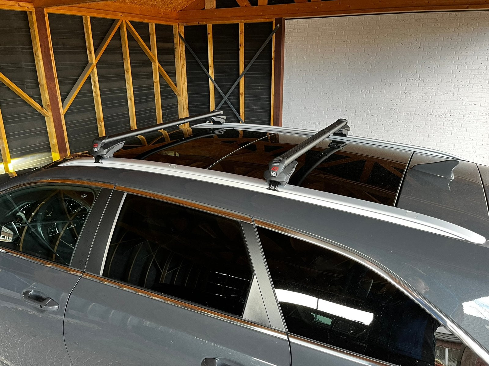 Dakdragers G3 Clop infinity (passend gemaakt KIA Ceed SW), Ophalen, Gebruikt