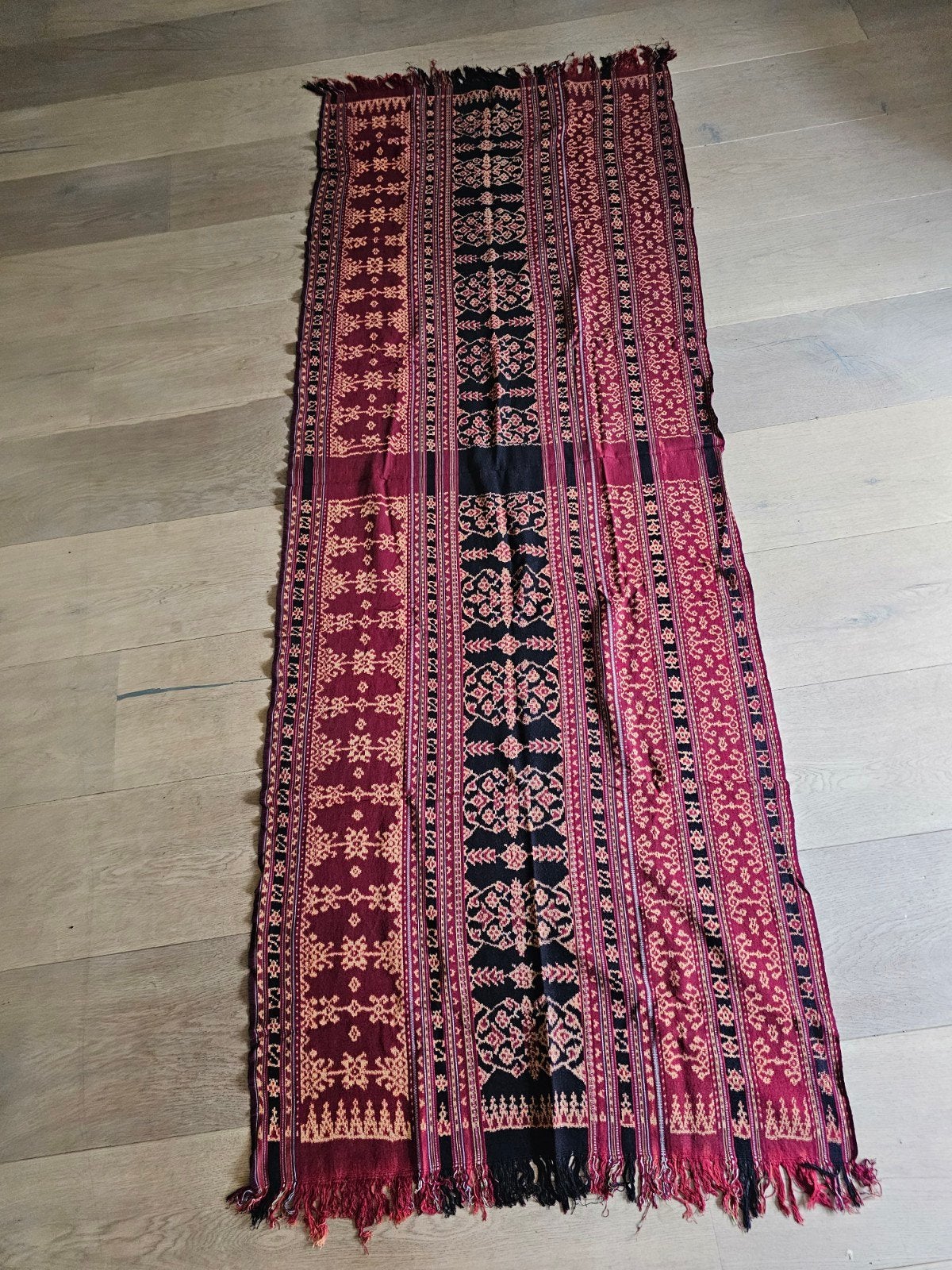 Prachtige handgeweven Indonesische ikat stof/doek, Ophalen of Verzenden