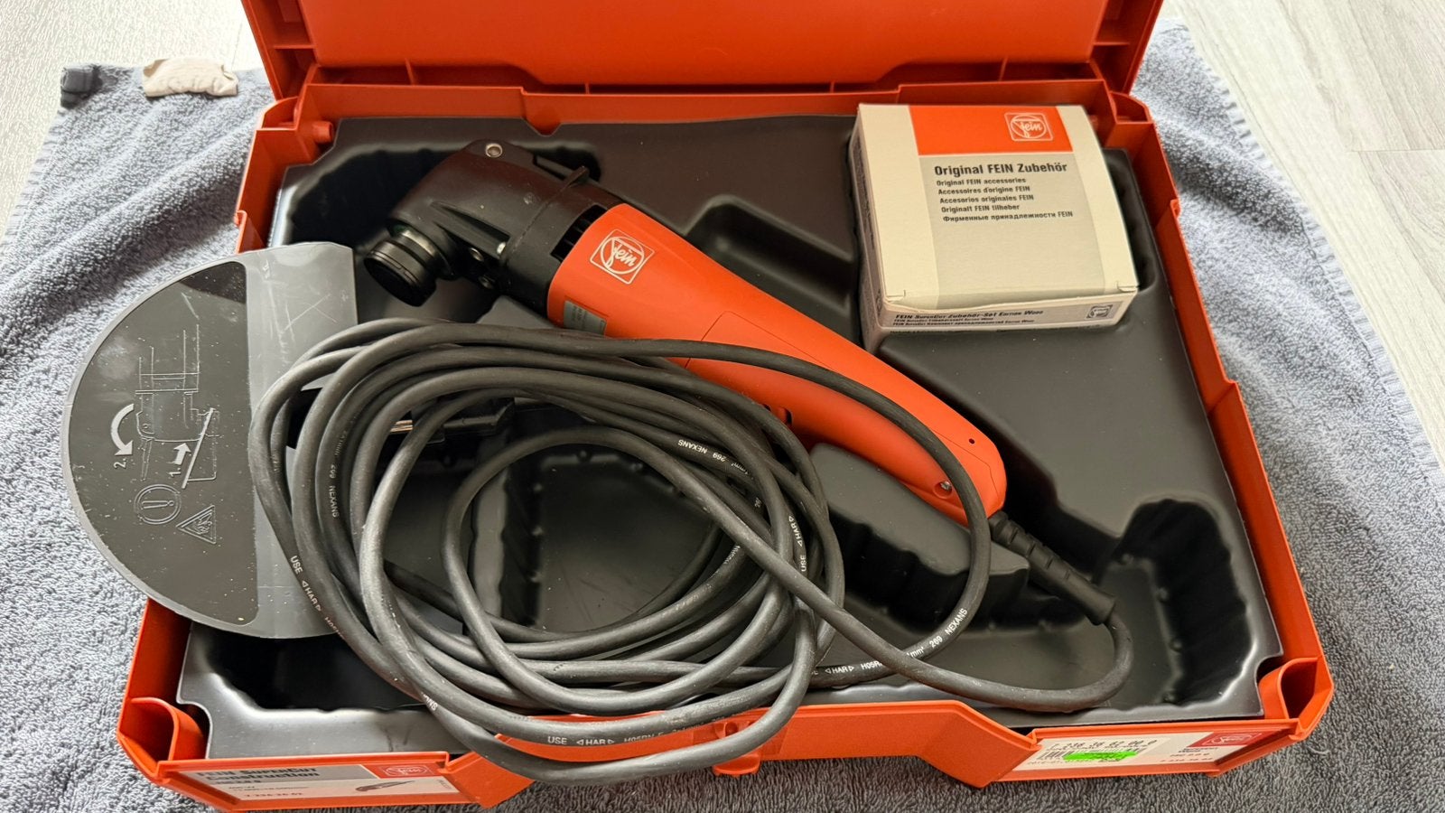 Nieuwe Fein Multimaster FSC 2.0Q met 60+ zaagblaadjes, Ophalen, Nieuw, Minder dan 700 watt, Overige typen