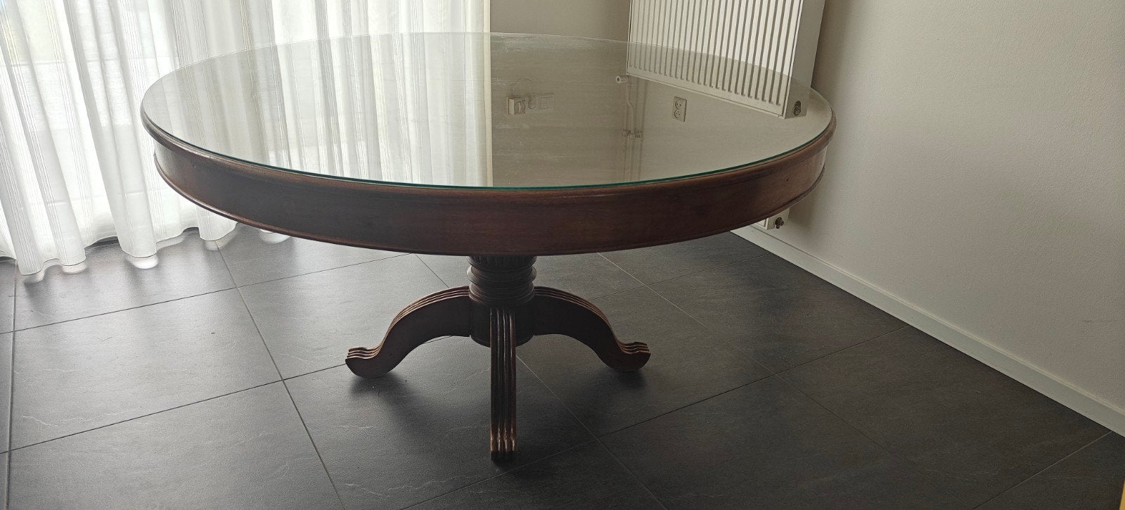 Donkerhouten, ronde eettafel, Ophalen, Gebruikt, Rond, Overige houtsoorten
