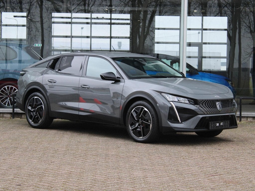 Peugeot 408 e-408 Allure 58 kWh VOORRAAD KORTING (bj 2026), Auto's, Peugeot, Automaat, Gebruikt, 213 pk, Automatische klimaatregeling