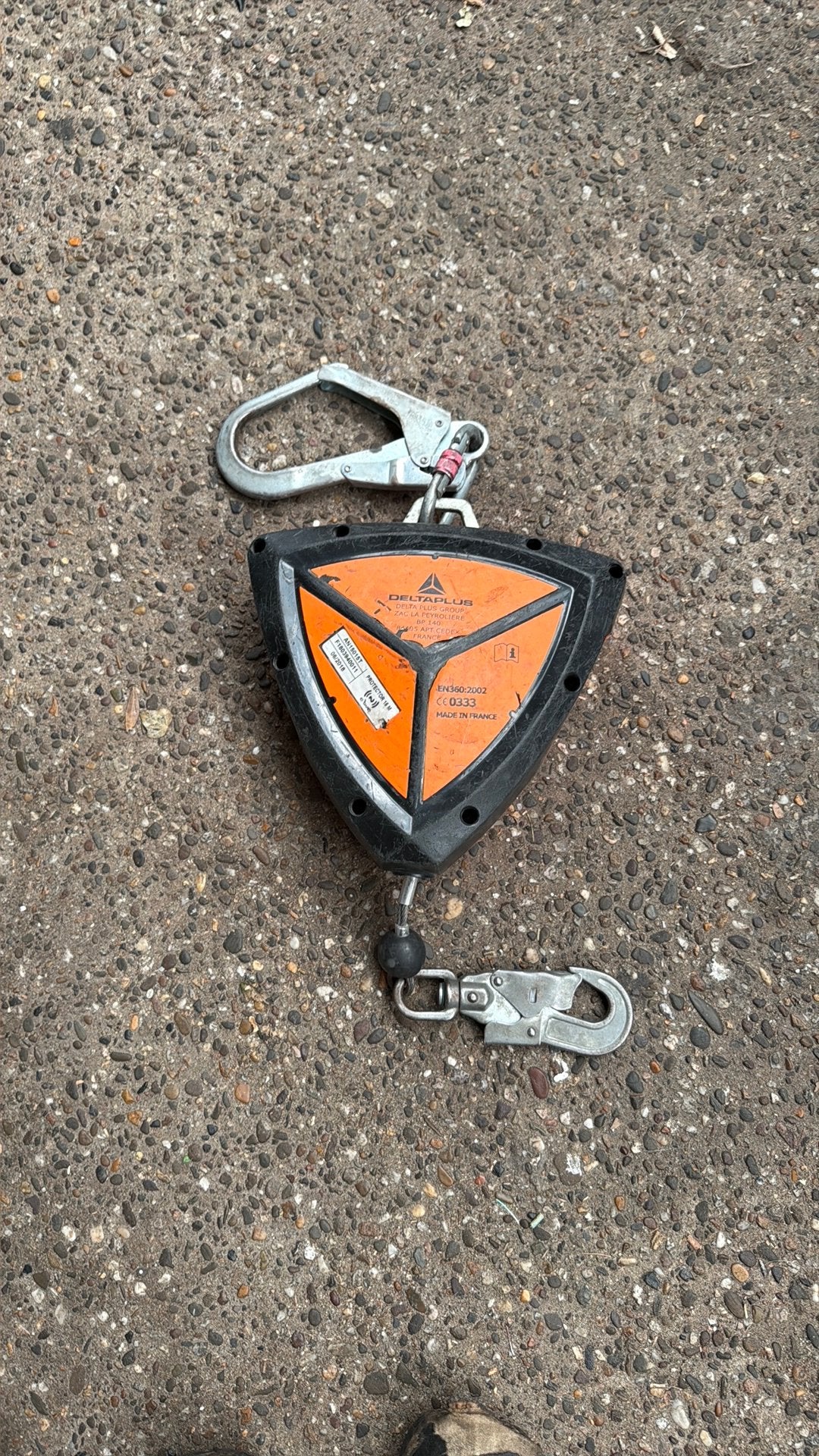 Valbeveiliging met 1 harnas, gekeurd tot 06-2027, Verzenden, Gebruikt