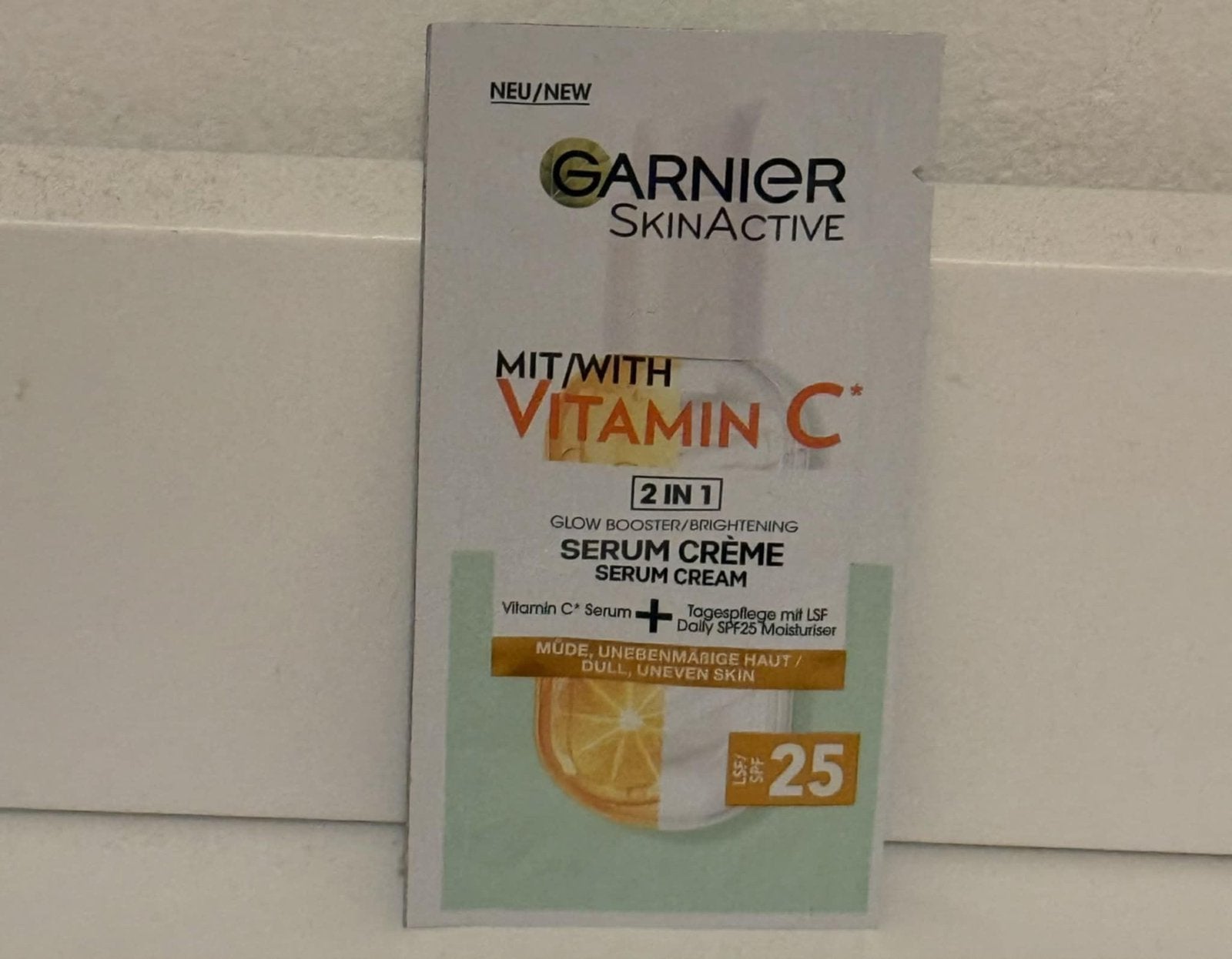 Serum creme viatmin 2 in 1, Ophalen of Verzenden, Nieuw, Gehele gezicht