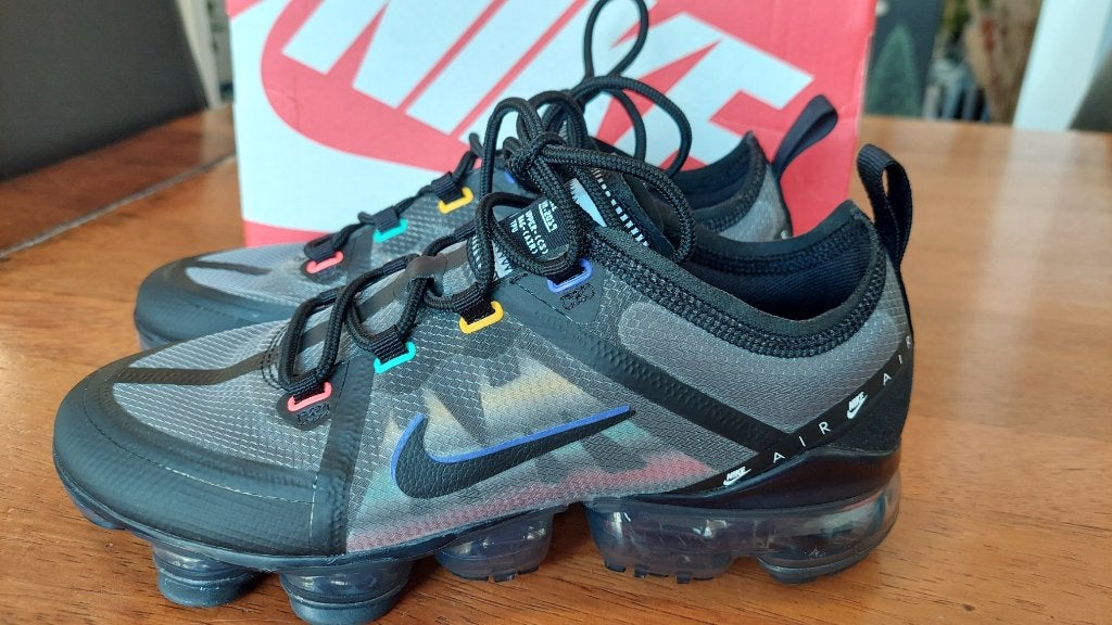 Nike Air VaporMax 'Black Multi' - NIEUW, Nieuw, Ophalen of Verzenden, Hardlopen, Hardloopschoenen