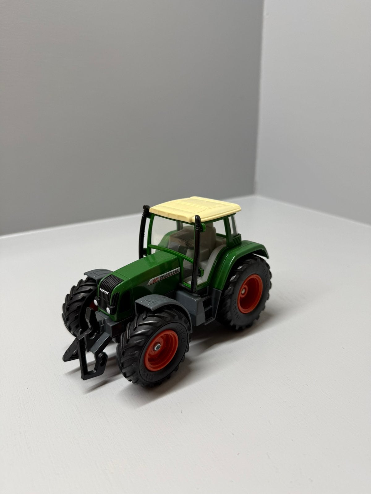 Siku fendt 716 vario, Hobby en Vrije tijd, Modelauto's | 1:32, Ophalen of Verzenden, Gebruikt, Tractor of Landbouw, SIKU