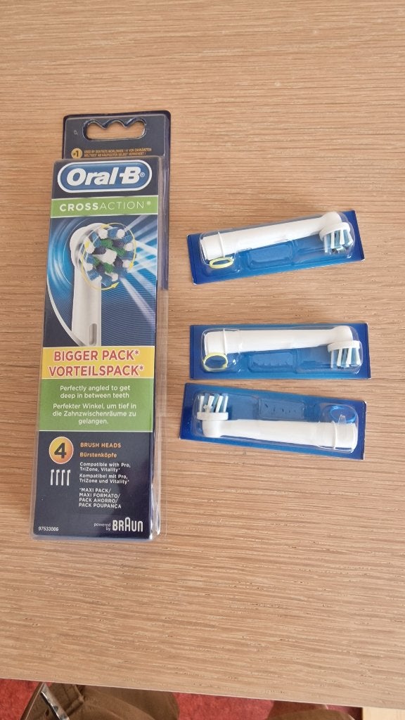 Oral B opzetborstels CrossAction, Ophalen of Verzenden, Nieuw, Tandenborstel