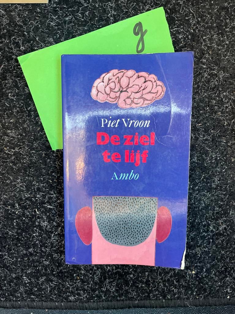 Piet Vroon - De ziel te lijf (Ambo), Ophalen of Verzenden, Zo goed als nieuw