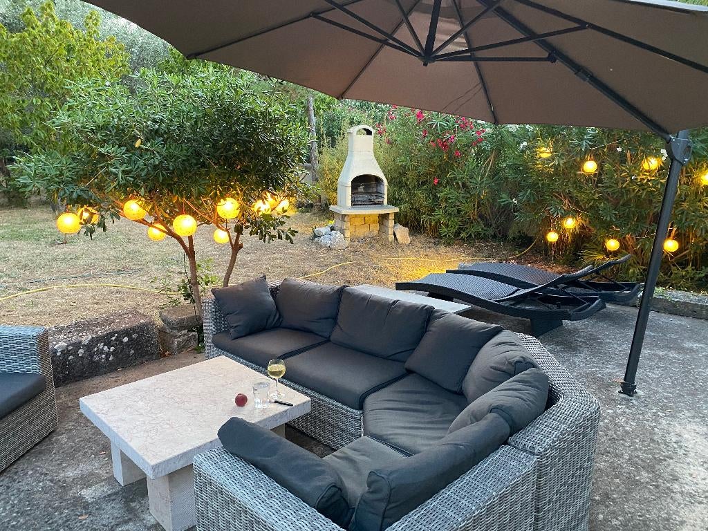 Vakantiehuis in Istrië, Kroatië, met tuin, bij zee, Dorp, 2 slaapkamers, Internet, Aan zee