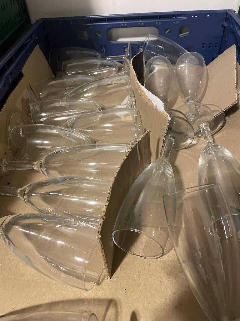 Partij champangeglazen, Verzamelen, Glas en Borrelglaasjes, Ophalen, Zo goed als nieuw, Overige typen