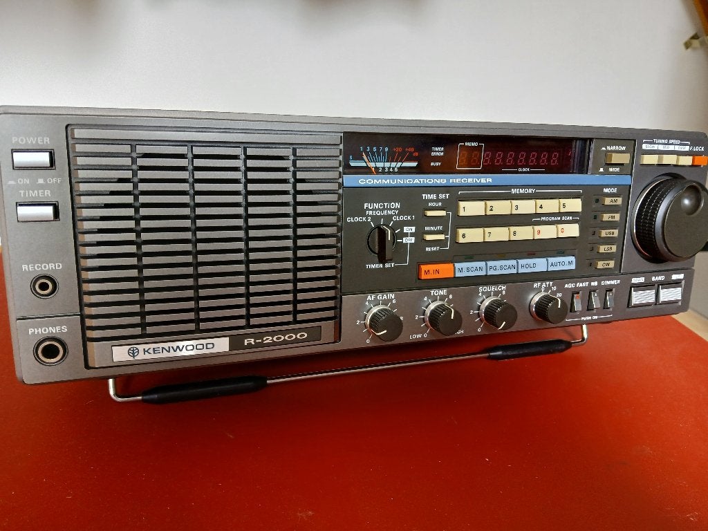 Kenwood R-2000 met VHF converter, Ophalen of Verzenden, Gebruikt, Ontvanger