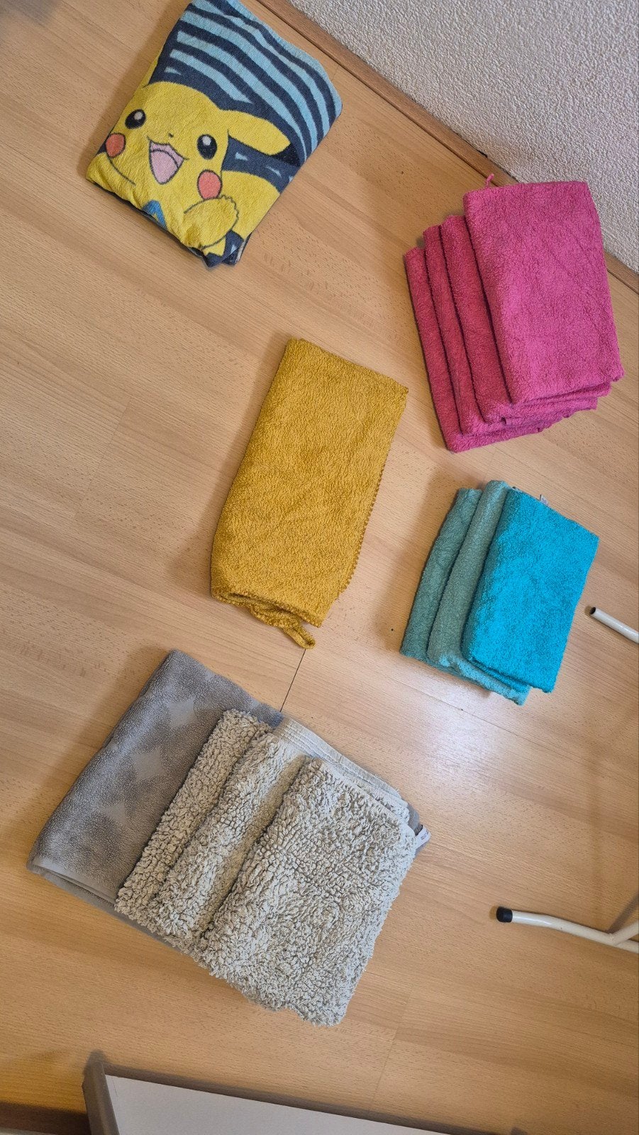 Textiel set, handdoeken, badmatten etc, Huis en Inrichting, Ophalen of Verzenden, Gebruikt