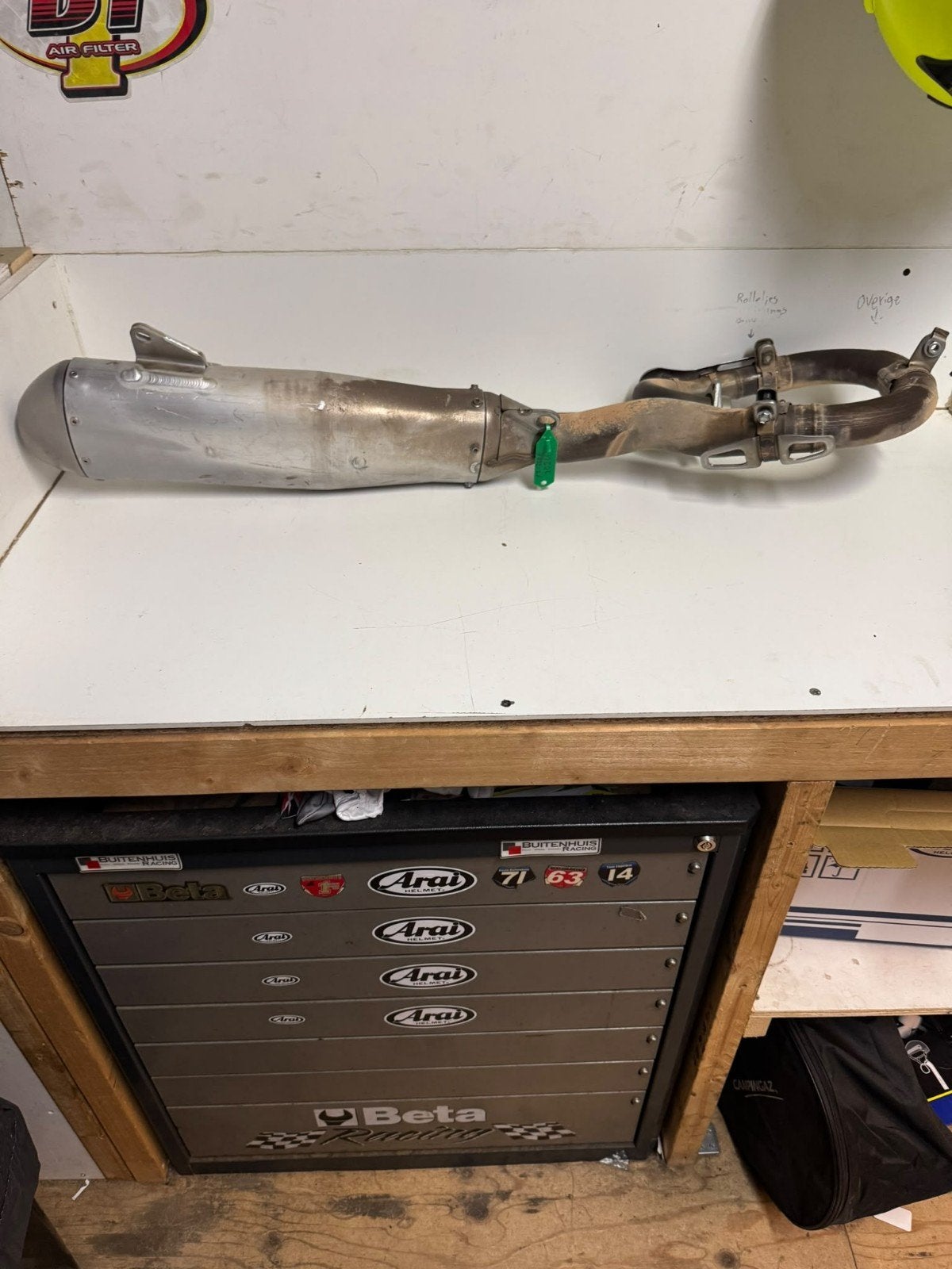 Yamaha yzf 250 2024 originele  uitlaat compleet, Ophalen of Verzenden