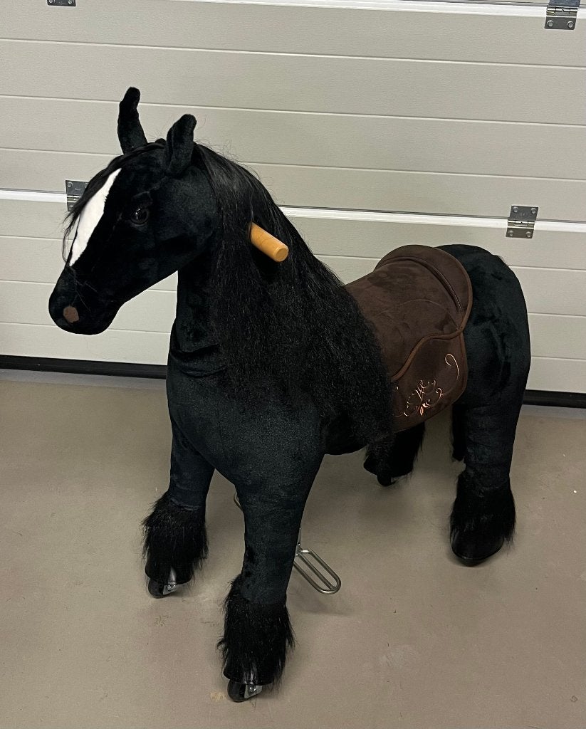 Mechanisch rijdend paard van Ponnie, Ebony, maat M, Ophalen, Zo goed als nieuw