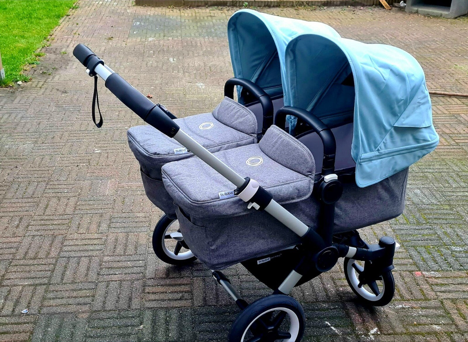 Zeer mooie Bugaboo donkey duo 3 tweelingwagen compleet, Gebruikt, Verstelbare duwstang, Bugaboo, Ophalen of Verzenden