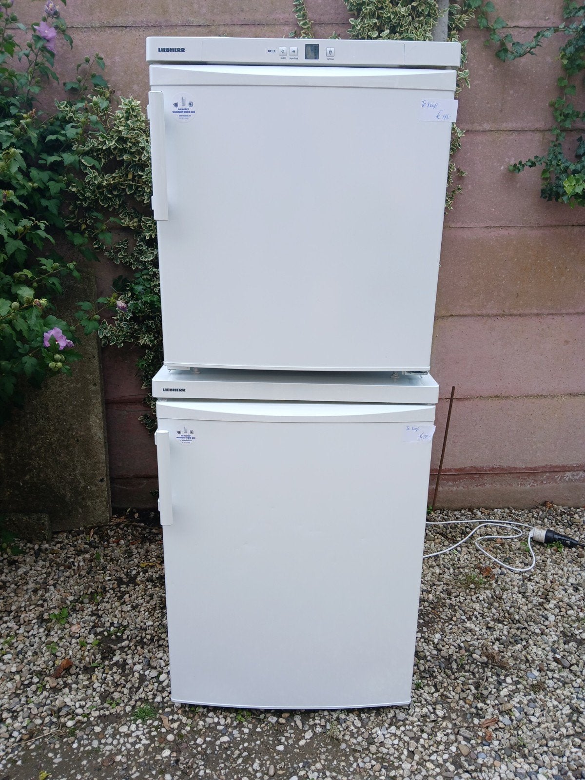 Liebherr Tafelmodel koelkast & Barmodel vriezer SmartFrost, Witgoed en Apparatuur, Minder dan 85 cm, 60 cm of meer, 100 tot 150 liter