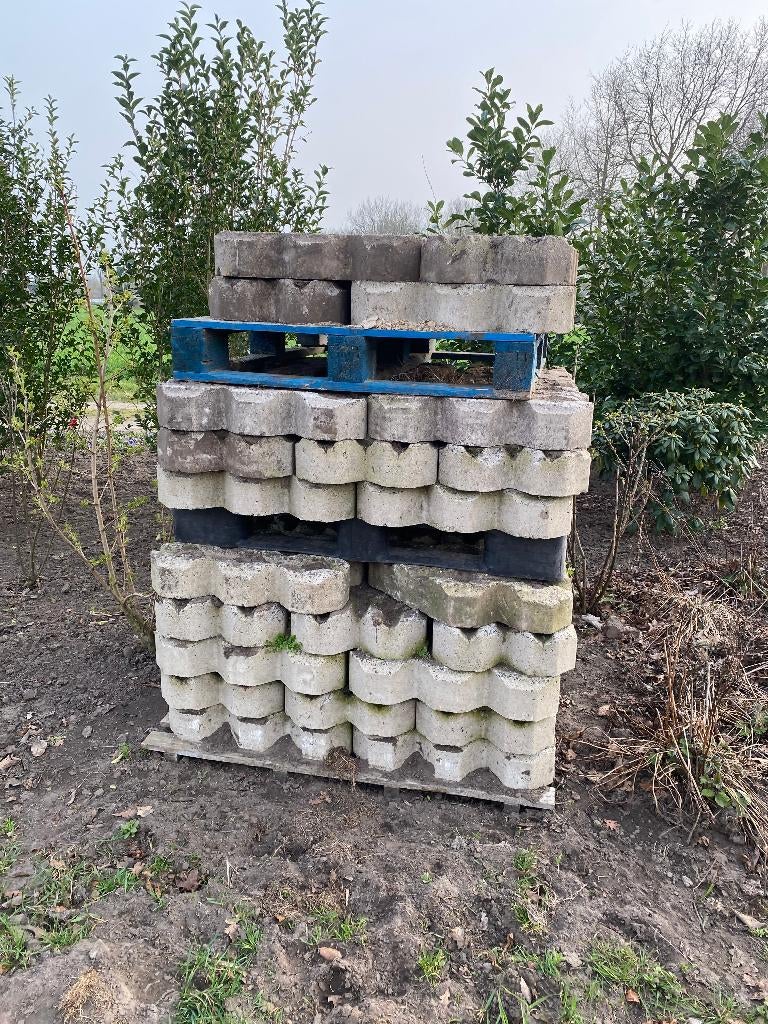 Gebruikte graskeien 40x60x12 cm, Tuin en Terras, Tegels en Klinkers, Ophalen, Gebruikt, Overige typen, 10 m² of meer