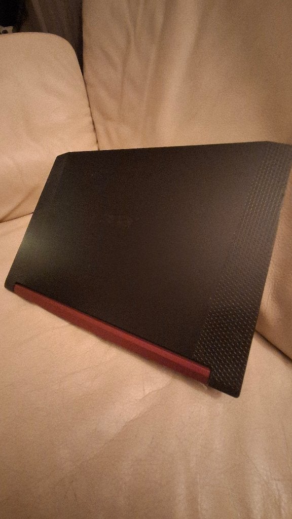 Acer nitro5 AN515-43 Gaming, Met videokaart, 2 tot 3 Ghz, Aser, Refurbished