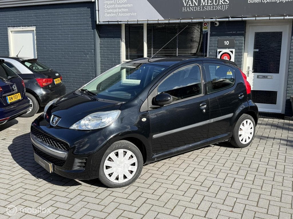 Peugeot 107 1.0-12V Millesim 200, nieuwe koppeling, 5 deurs,, Auto's, Voorwielaandrijving, Euro 5, Stof, Gebruikt