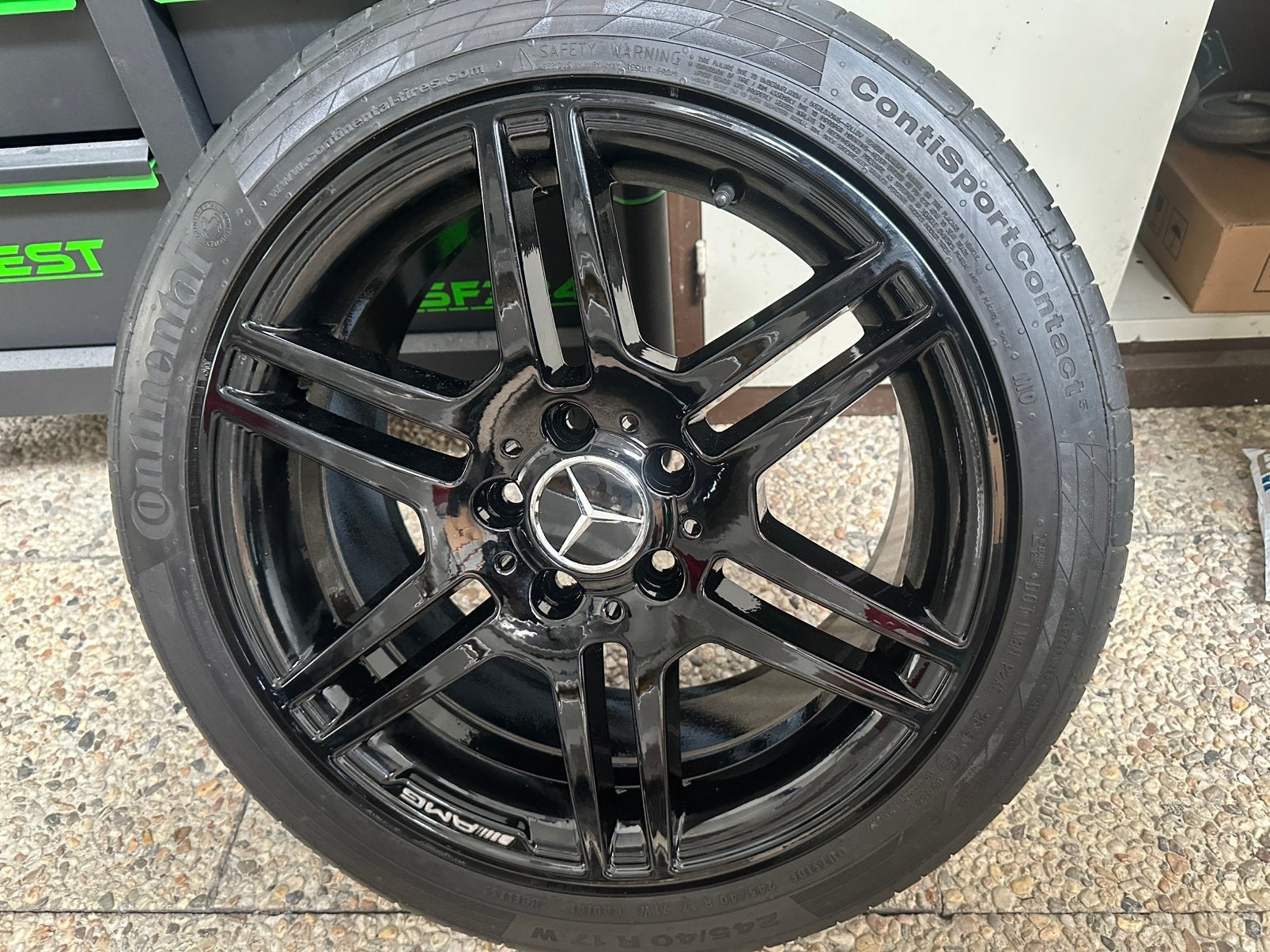 Z.g.a.n Mercedes amg breedset, Ophalen, Banden en Velgen, 17 inch, Zomerbanden