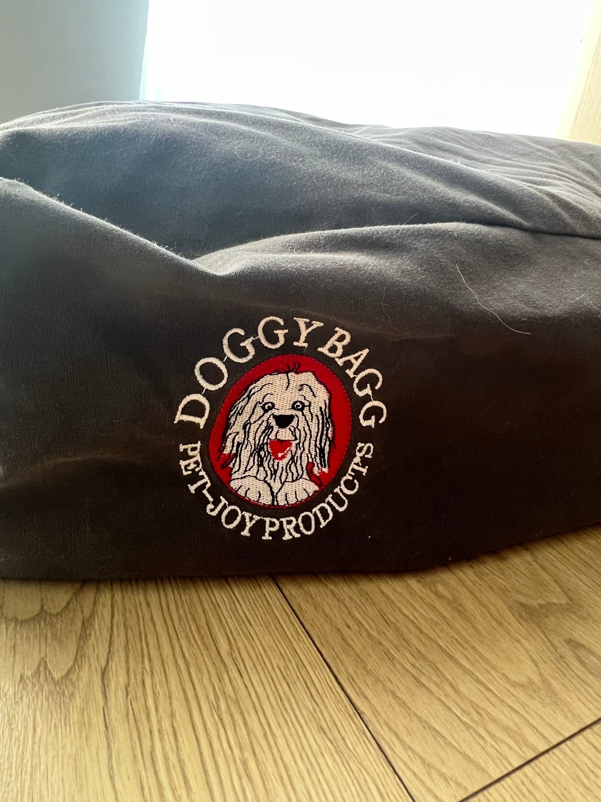 DoggyBag Hondenkussen / Hondenmand – M (90 x 60 cm), Ophalen, Zo goed als nieuw