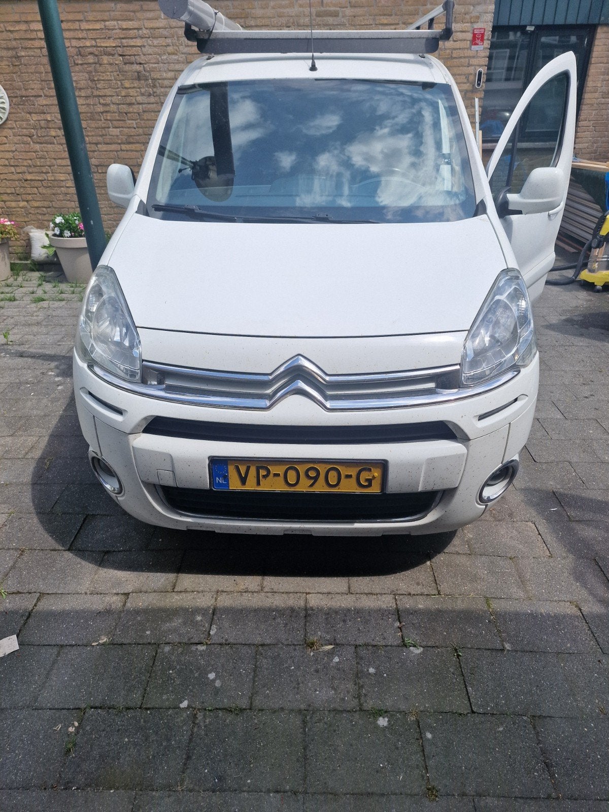 Citroën Berlingo 1.6 HDI 66KW 2015, Automaat, 1295 kg, 4 cilinders, Citroën